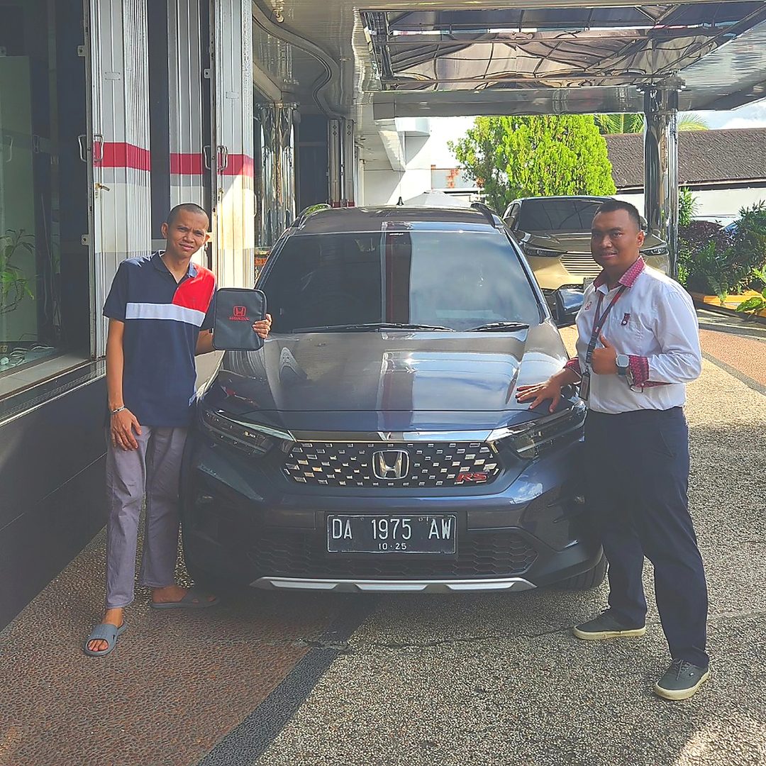 Serah Terima Honda WR-V RS